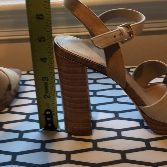 Pour la Victoire High Heel Block Suede Sandals - Picture 5 of 6